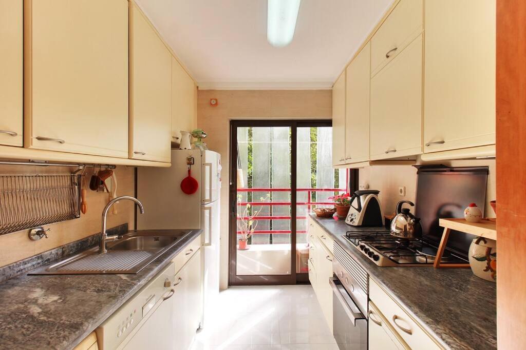 Charming Ideally Located In Lissabon